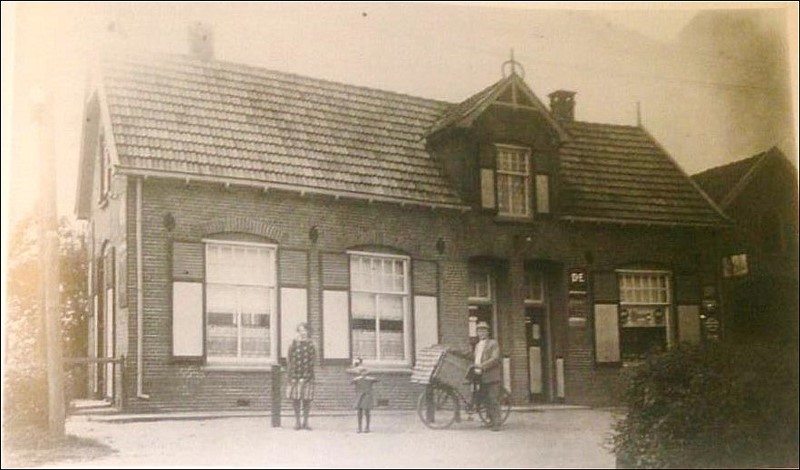 Café-Winkel-Schuur Olburgen 1930